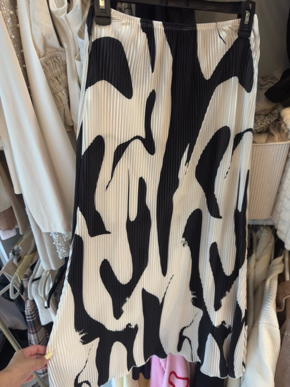 SHEIN Black and White Pleated Midi Skirt